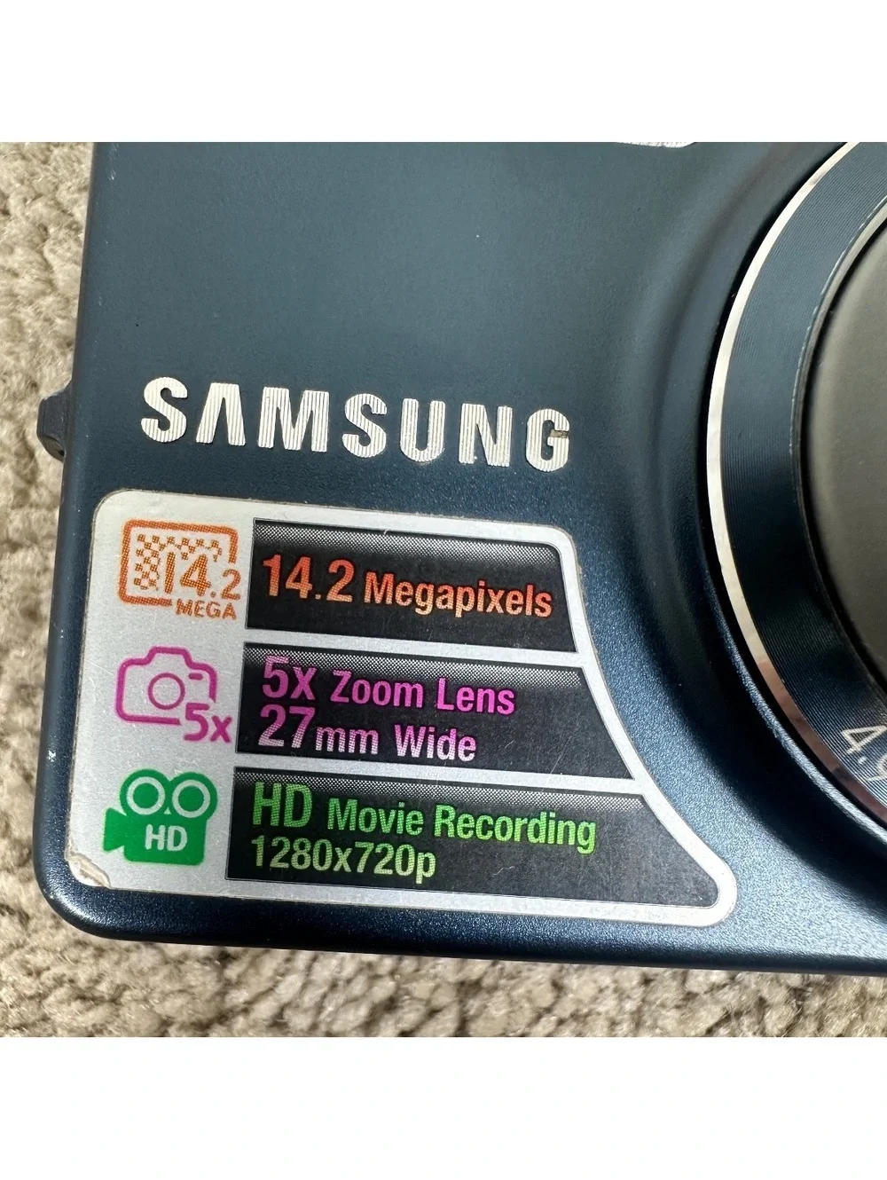 Samsung ST65 Compact 14.2 MP Point & Shoot 5X Zoom HD Movie Digital Camera Works